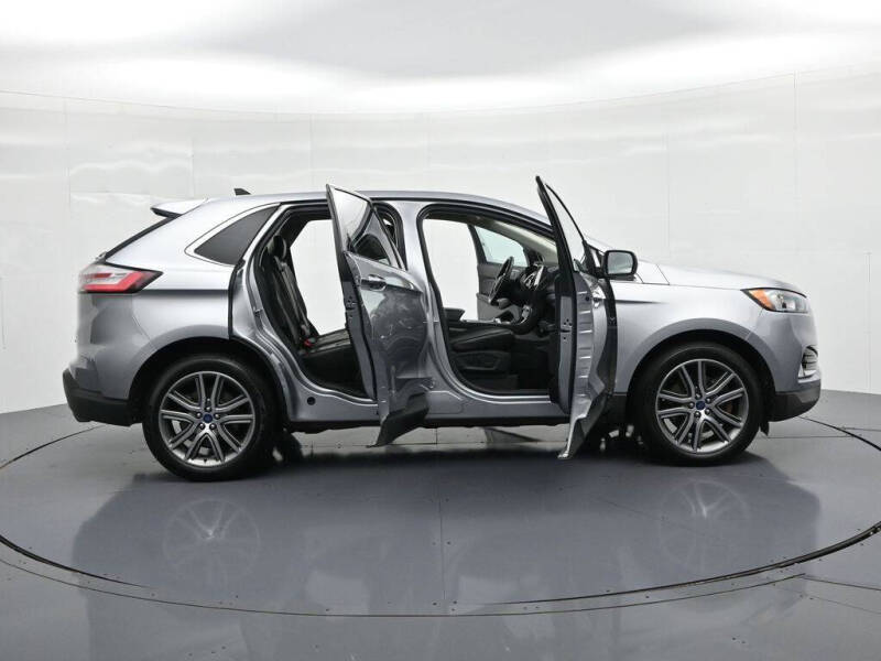 2021 Ford Edge Titanium