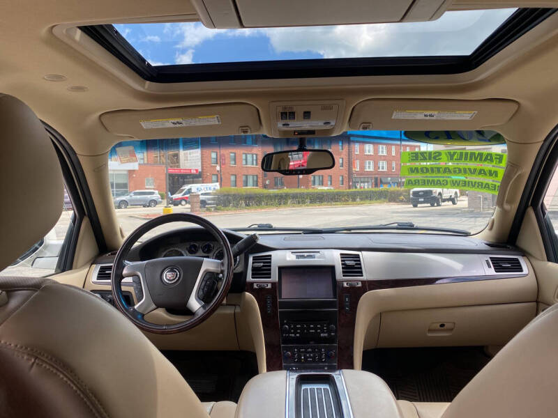 2013 Cadillac Escalade Premium