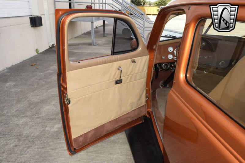 1938 Pontiac Series 28