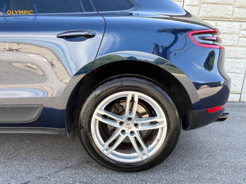 2017 Porsche Macan
