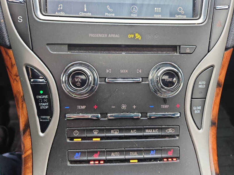 2020 Lincoln Nautilus Reserve