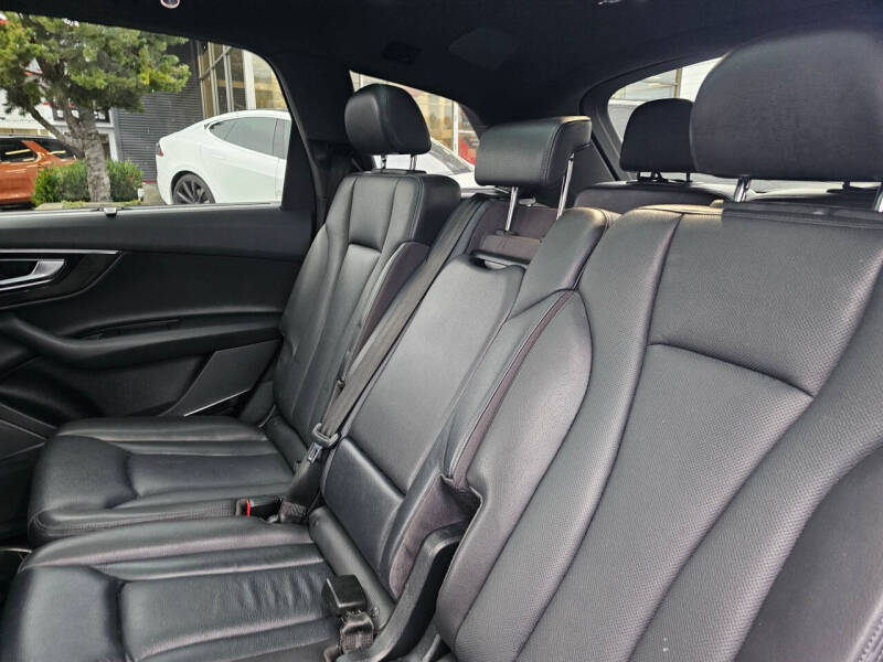 2019 Audi Q7 quattro Premium Plus 55 TFSI