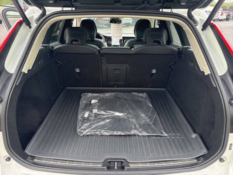 2023 Volvo XC60 B5 Core