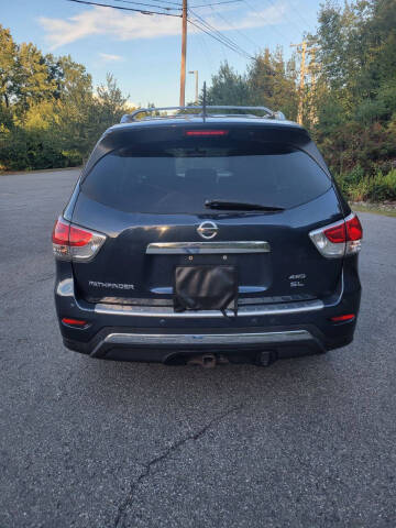 2014 Nissan Pathfinder SL
