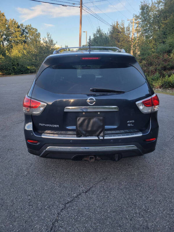 2014 Nissan Pathfinder SL