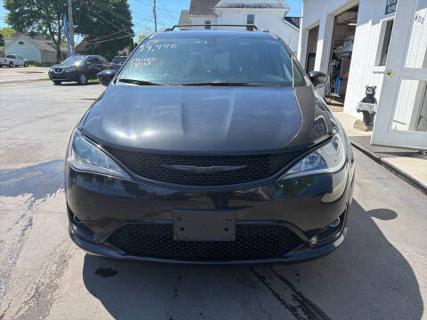 2019 Chrysler Pacifica Touring L Plus