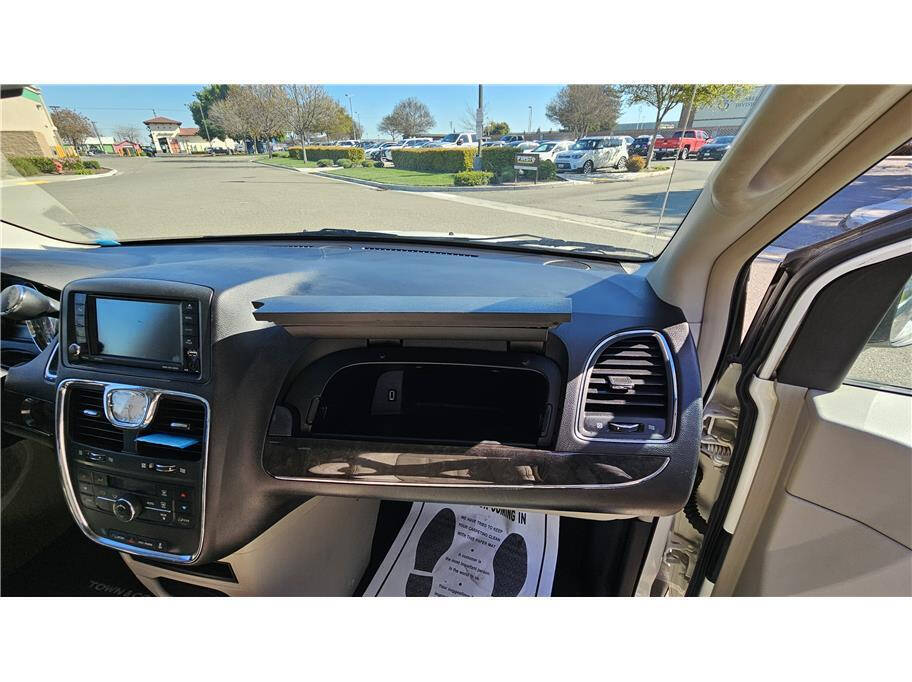 2013 Chrysler Town and Country for sale at VIP AUTO SALES, INC. in Modesto, CA