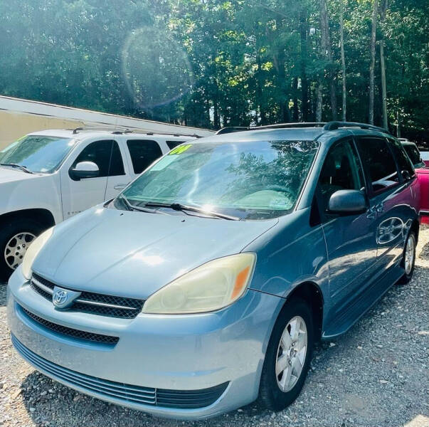 2004 Toyota Sienna for sale at Knox Bridge Hwy Auto Sales in Canton GA