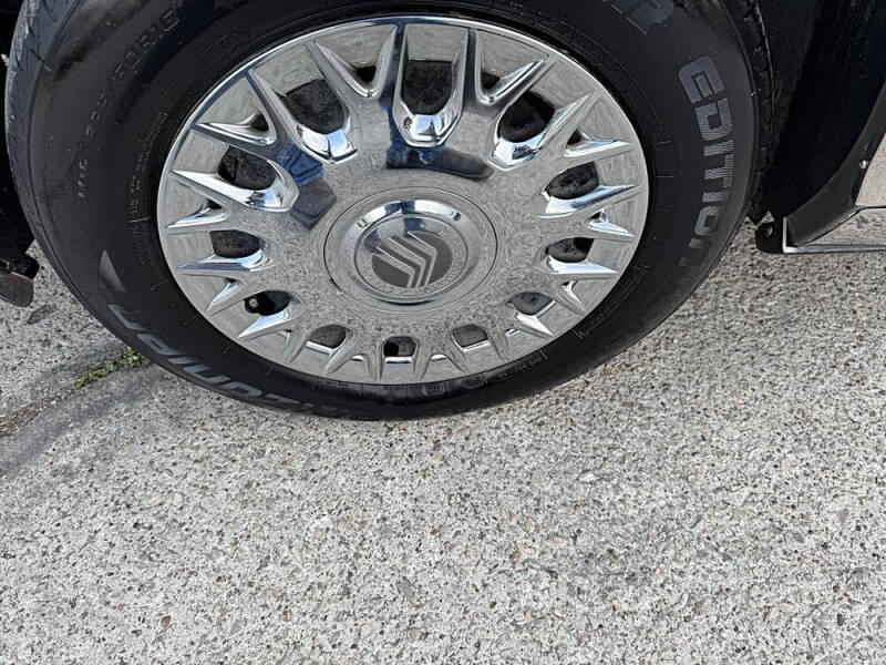 2003 Mercury Grand Marquis GS