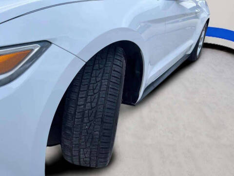 2015 Ford Mustang EcoBoost Premium