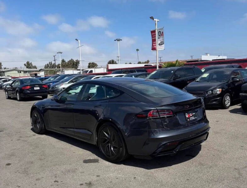 2026 Tesla Model S Plaid