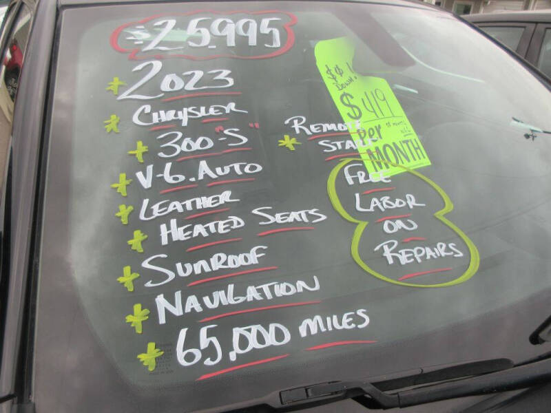 2023 Chrysler 300 S V6
