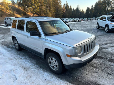 2014 Jeep Patriot for sale at CARLSON'S USED CARS in Troy ID