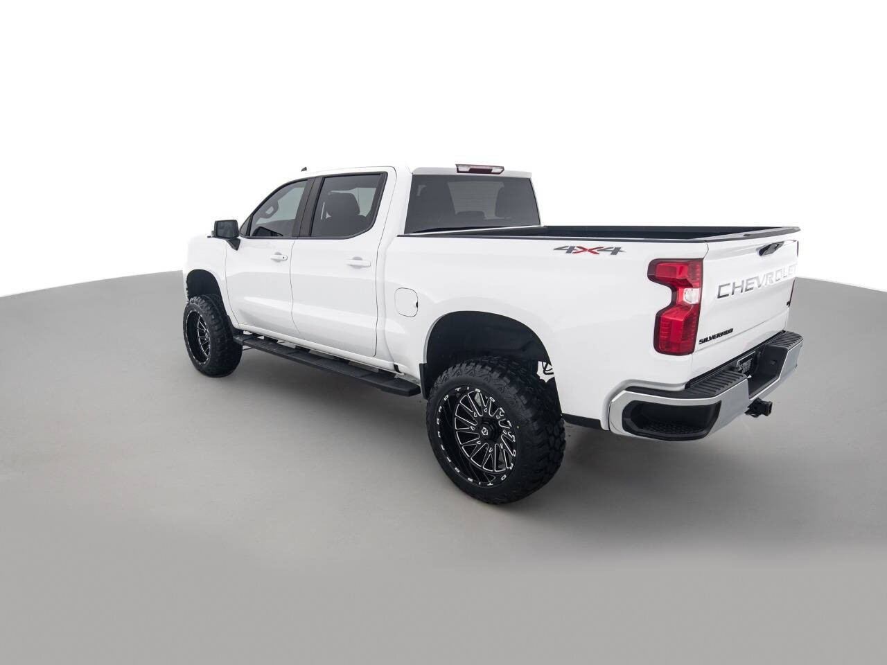 Used Car 2021 Chevrolet Silverado 1500  Lt 4x4 4dr Crew Cab 5.8 Ft. Sb W/1lt For Sale Under $30,000 In Coal City, Illinois