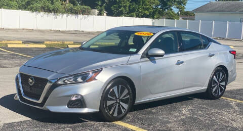 2020 Nissan Altima for sale at Guru Auto Sales in Miramar FL