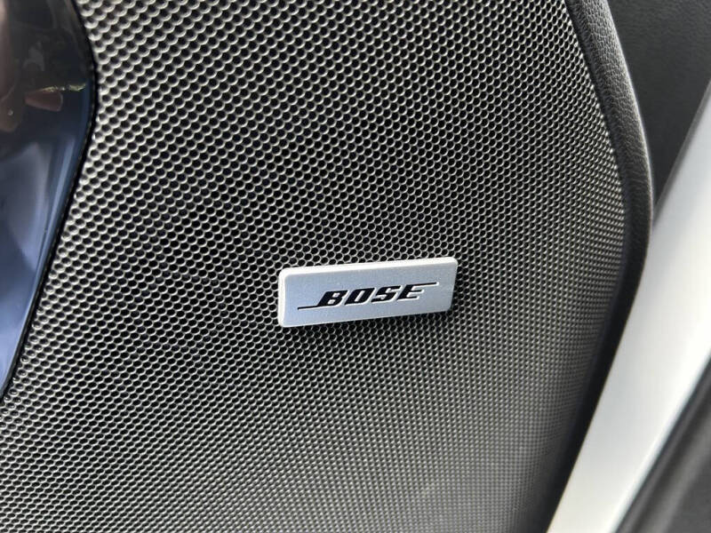 2025 GMC Yukon XL AT4