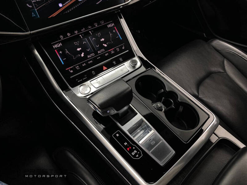 2019 Audi Q8 quattro Prestige 55 TFSI
