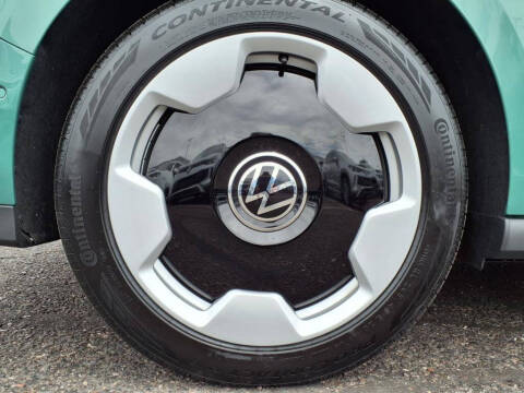 2025 Volkswagen ID. Buzz Pro S Plus