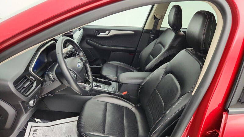 2020 Ford Escape Hybrid SE Sport