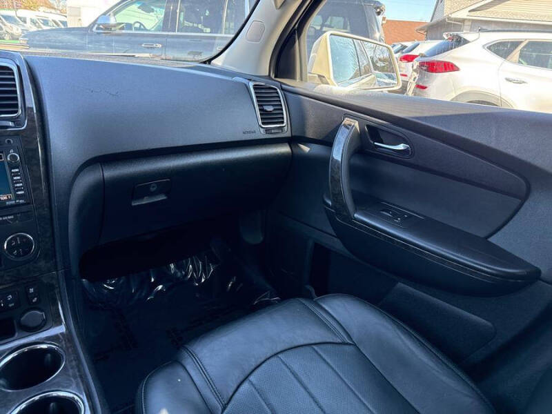 2012 GMC Acadia Denali