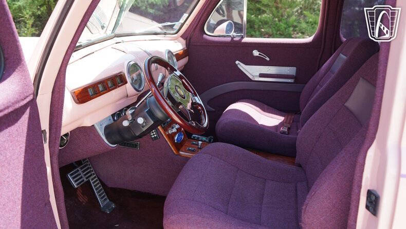 1947 Ford Customline