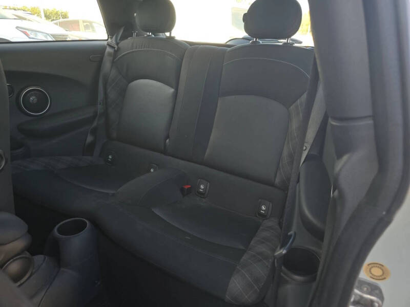 2015 MINI Hardtop 2 Door Cooper