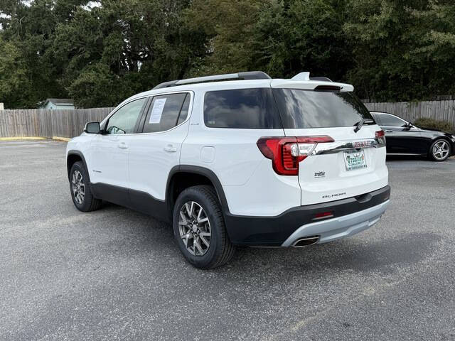 2022 GMC Acadia SLE