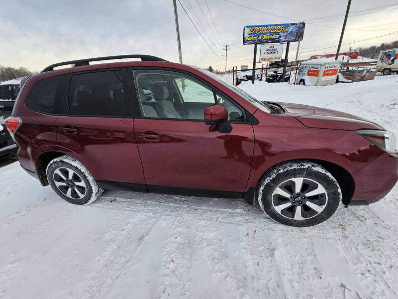 2018 Subaru Forester Premium's photo