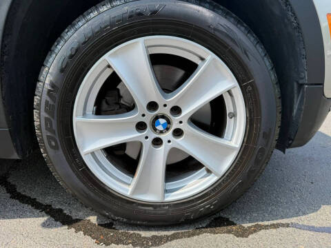 2008 BMW X5 4.8i