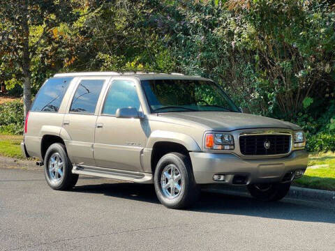 2000 Cadillac Escalade