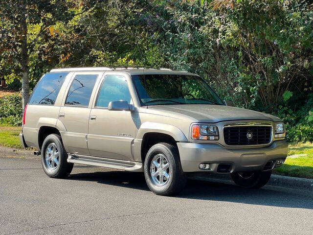 2000 Cadillac Escalade