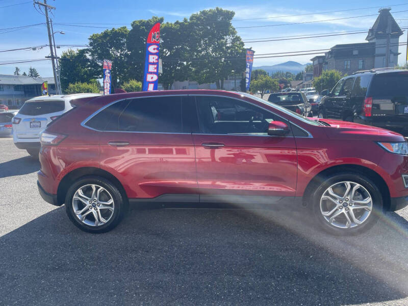 2017 Ford Edge Titanium
