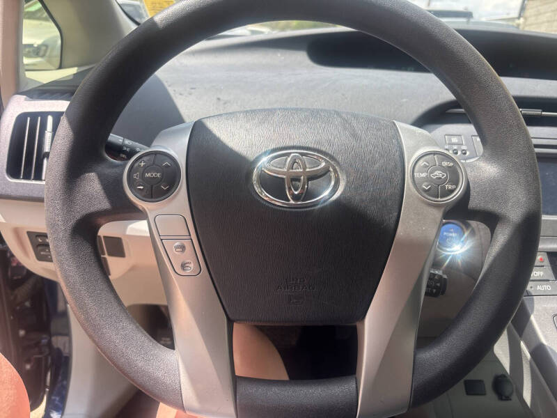 2013 Toyota Prius Four
