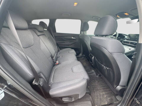 2023 Hyundai Santa Fe SE