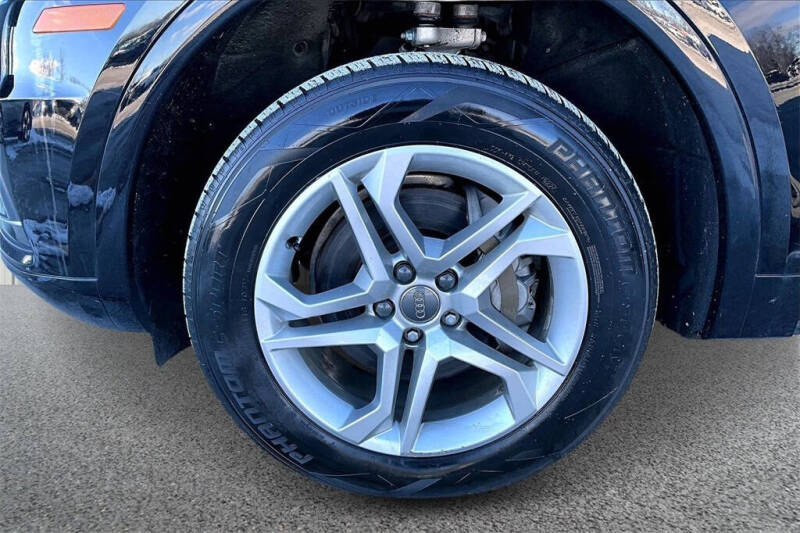 2019 Audi Q5 quattro Premium 45 TFSI