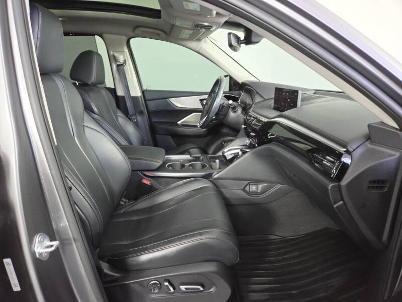 2023 Acura MDX w/Tech