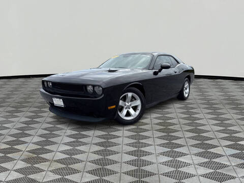 2012 Dodge Challenger SXT Plus