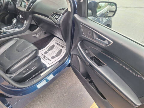 2017 Ford Edge Titanium