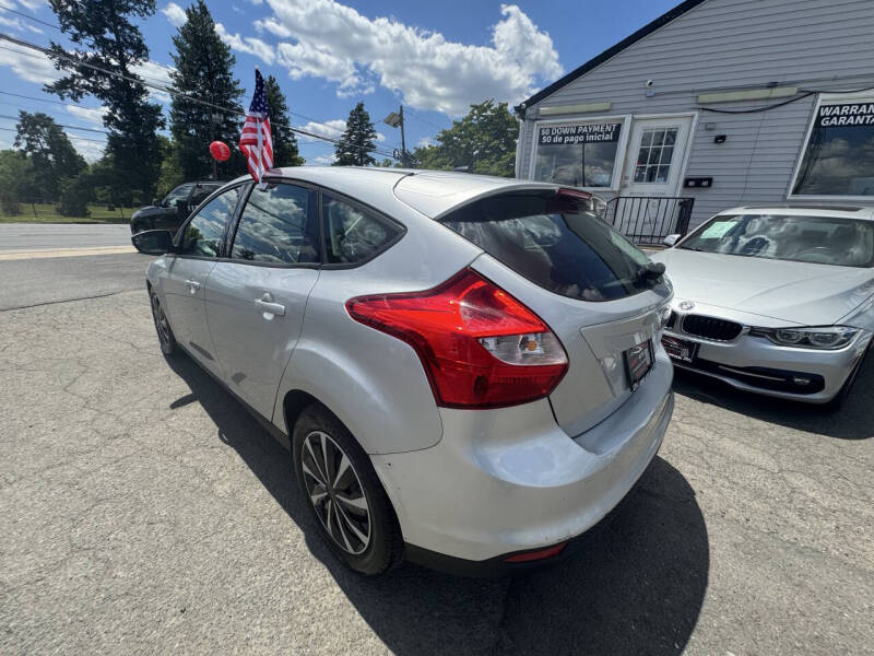 2012 Ford Focus SE