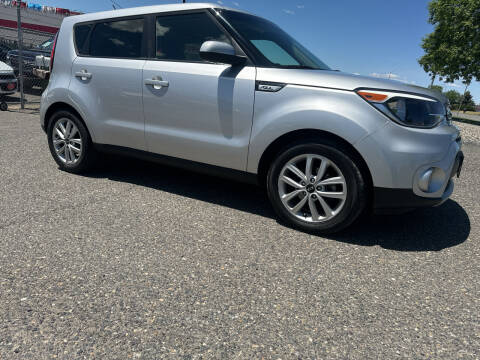 2019 Kia Soul +