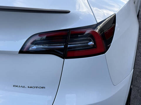 2020 Tesla Model Y Long Range