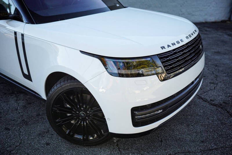 2022 Land Rover Range Rover P400 SE