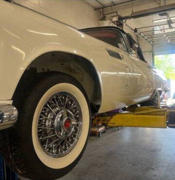 1956 Ford Thunderbird