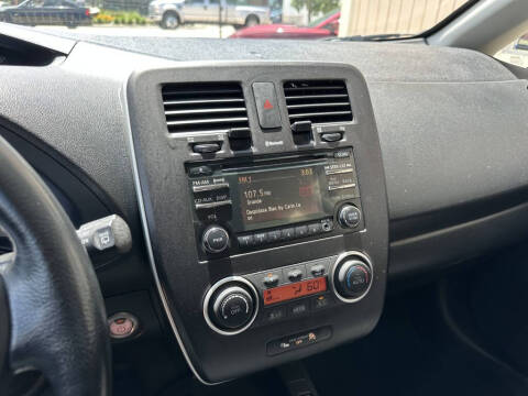 2015 Nissan LEAF S