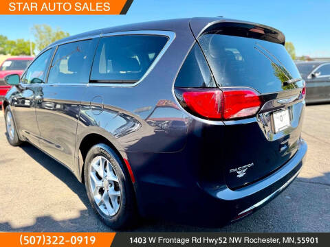 2020 Chrysler Pacifica Touring