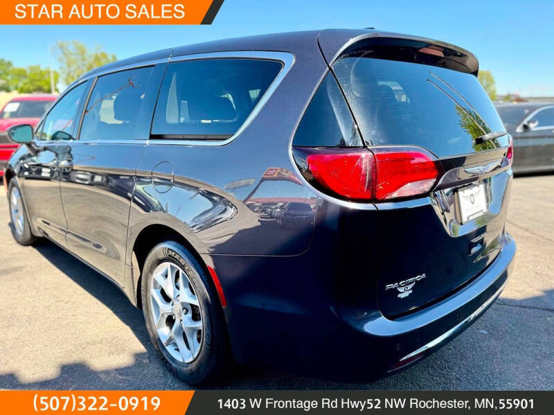 2020 Chrysler Pacifica Touring
