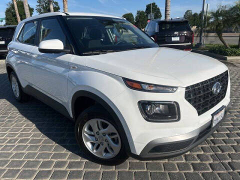 2026 Hyundai Venue SE
