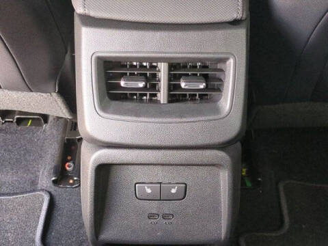 2025 Chevrolet Equinox EV LT 2