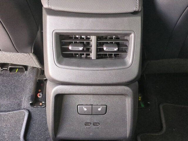 2025 Chevrolet Equinox EV LT 2