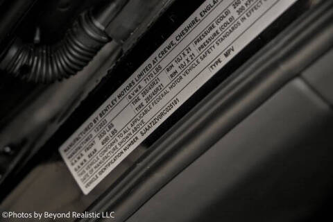 2024 Bentley Bentayga Hybrid